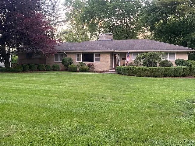 3065 Derby Rd photo 1