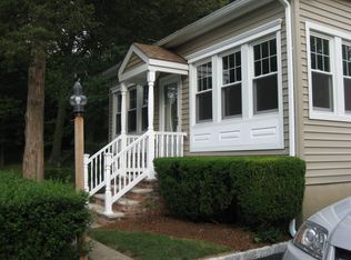 60 Richwood Pl, Denville, NJ 07834