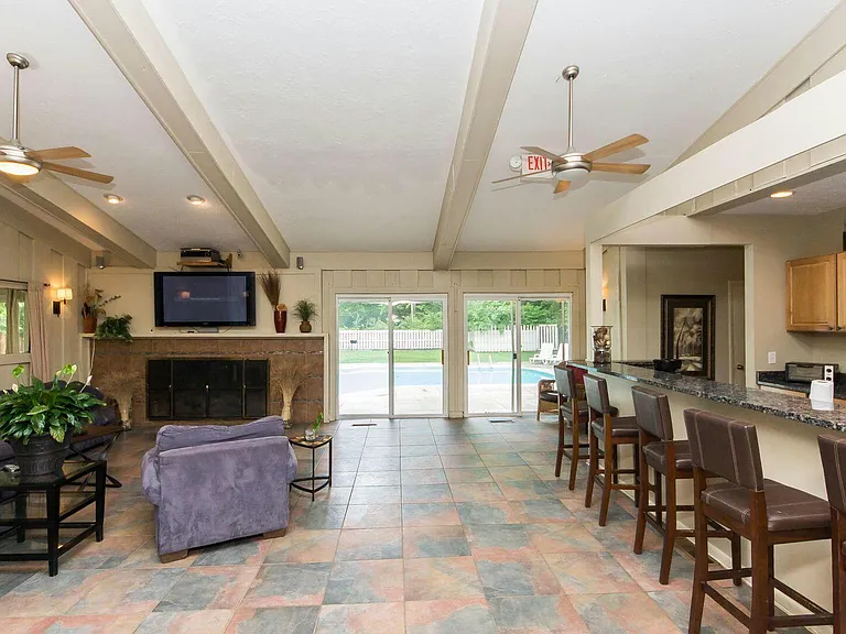 2599 Scioto View Ln — Photo 5
