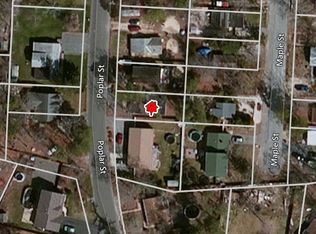 47 Poplar St, Waretown, NJ 08758