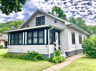 1328 George St, La Crosse, WI 54603