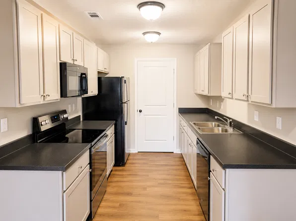 Montclair Court