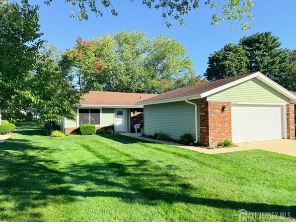 275A Convent Rd, Monroe Township, NJ 08831