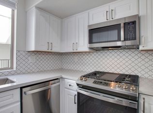 6221 W 3rd St #1-418, Los Angeles, CA 90036