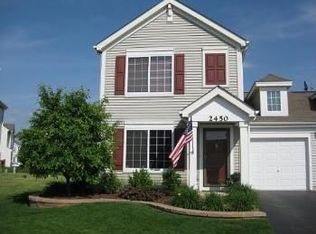 2450 Roxbury Ln, Montgomery, IL 60538