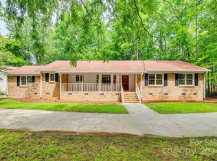 1520 Falconwood Cir, Rock Hill, SC 29732