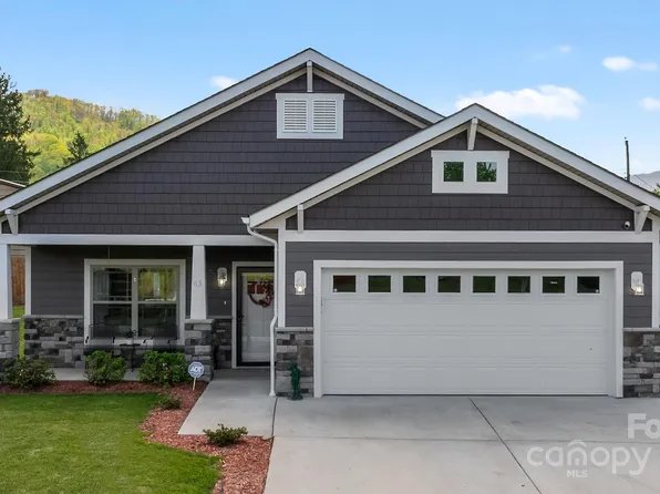 63 Junes Way, Waynesville, NC 28786