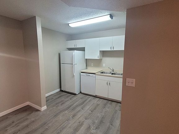 2nd image of 1780 Rocky Wood Cir APT 106