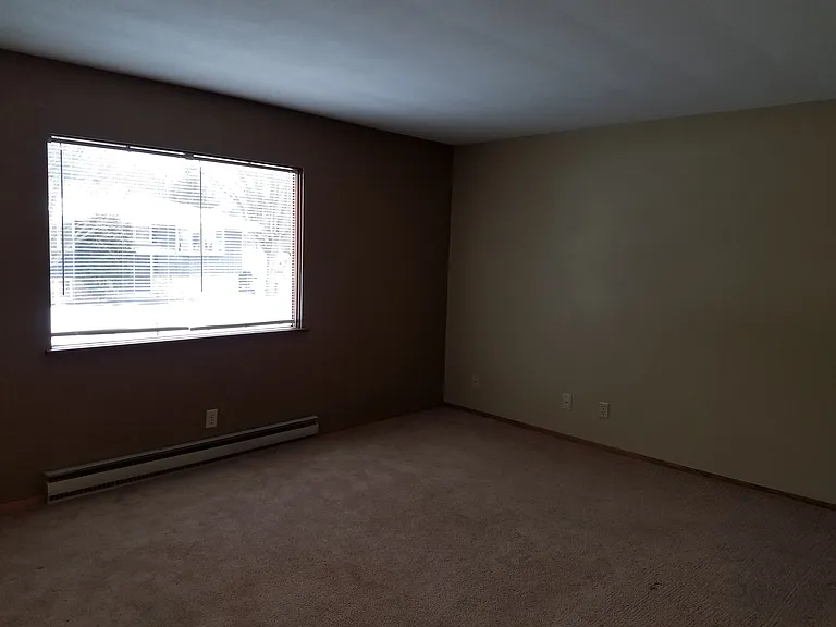 2970 Wildwood Dr — Photo 4