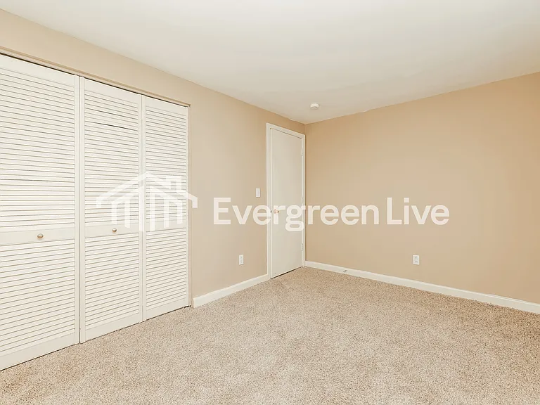 7858 Harshmanville Rd — Photo 9