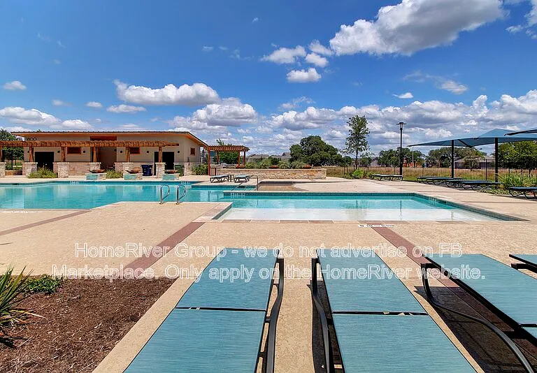 1809 Artesian Springs Xing — Photo 24