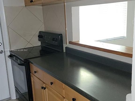 4th image of 835 Lenox Ave APT 215