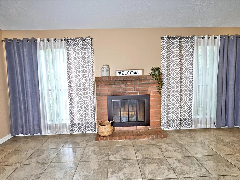 7403 Gateridge Dr — Photo 14