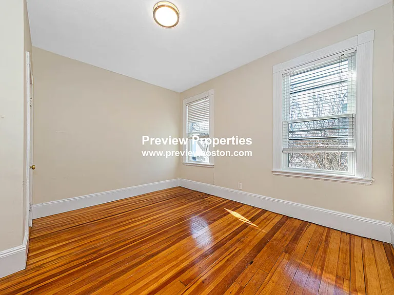 Brackett St — Photo 21