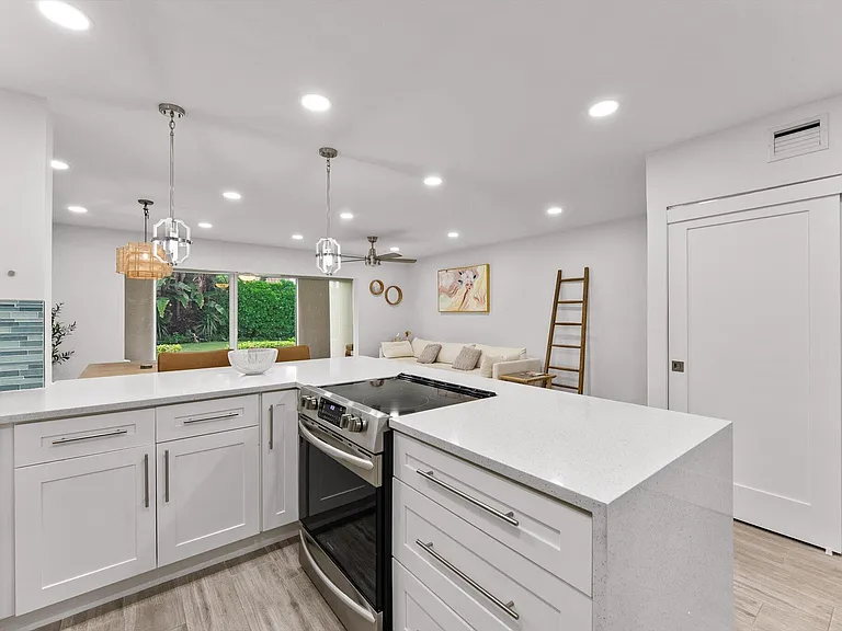 5720 Old Ocean Blvd #4W — Photo 3