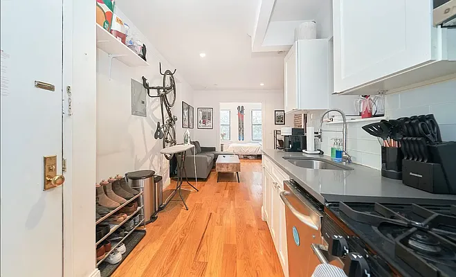 Rented by Living New York | media 1