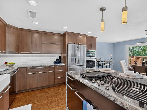 2nd image of 4809 14th St NW