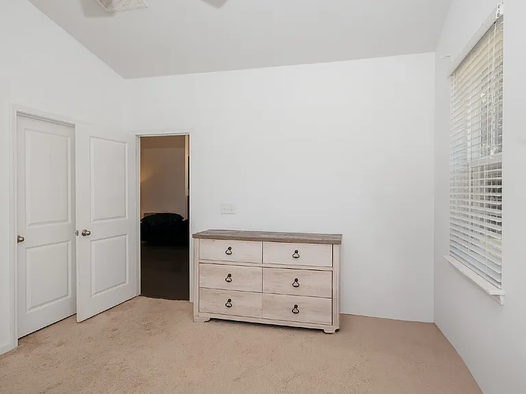 7798 High Maple Cir — Photo 14