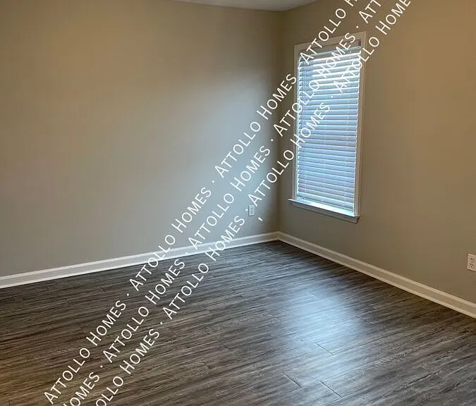 16427 Waterbury Ln — Photo 7