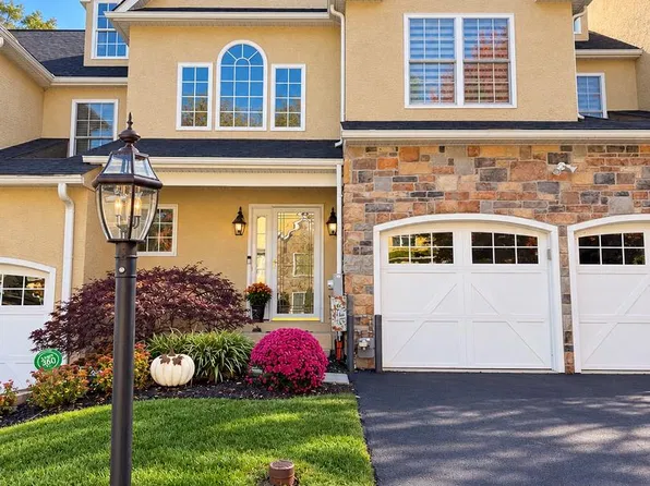 117 Overlook Dr, Media, PA 19063