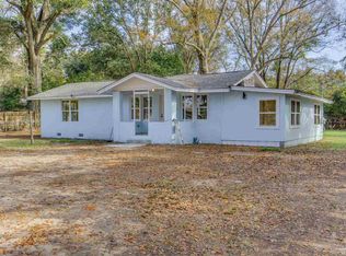 8720 Chemstrand Rd, Pensacola, FL 32514