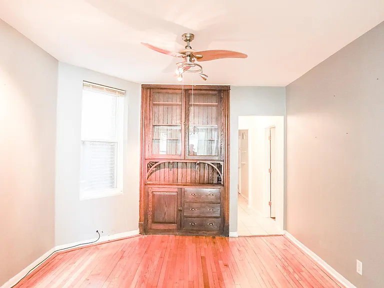 3556 N Wilton Ave #2 — Photo 6