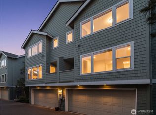 Washington, Seattle, WA 98144