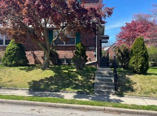 639 Barnes St, Philadelphia, PA 19128