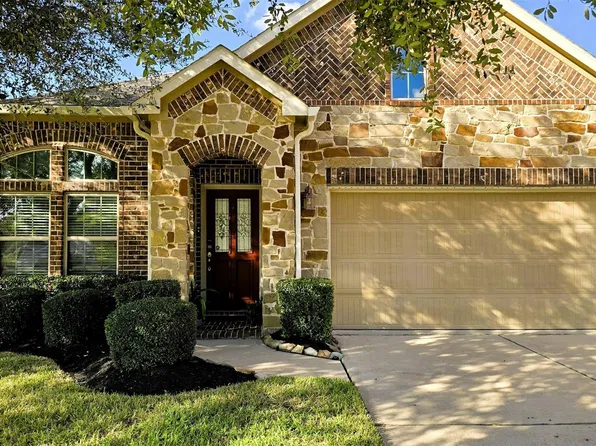 19834 Summit Crest Ct, Cypress, TX 77433