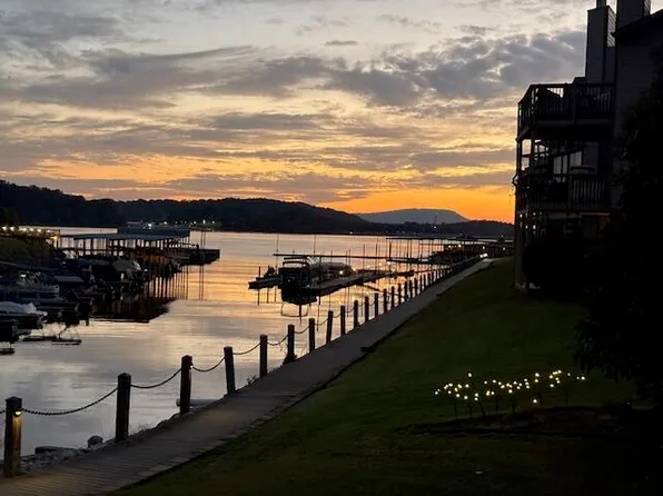 4274 Lakeshore Ln Unit 100, Chattanooga, TN 37415