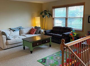 3089 Rose Heights Dr SE, Rochester, MN 55904