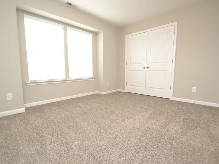 327 Dove Cottage Ln — Photo 29