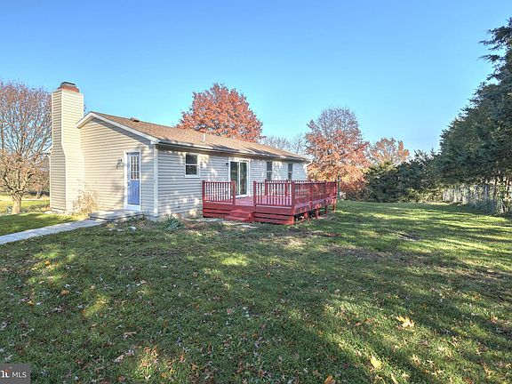 5th image of 3660 Brook St
