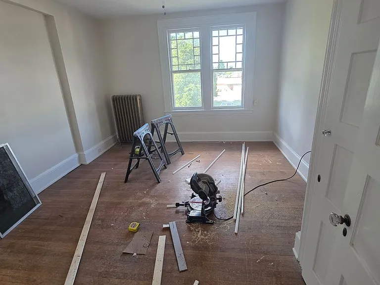 1858 Guernsey Ave — Photo 26