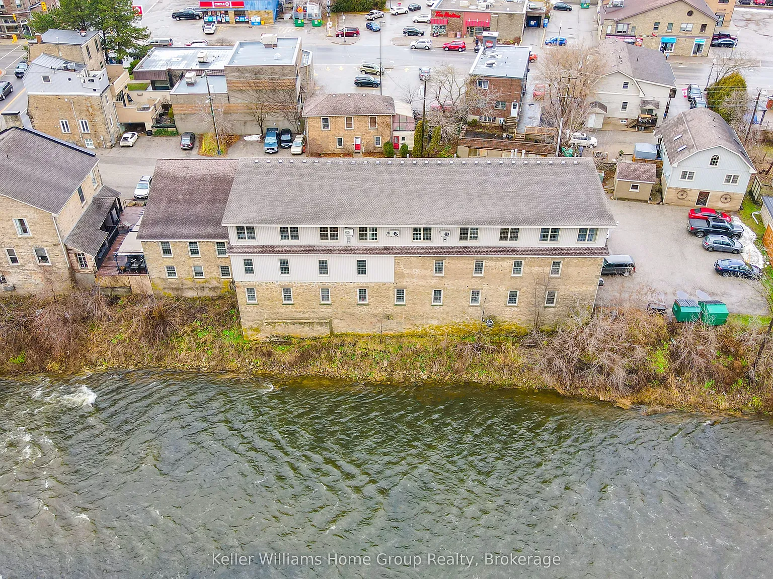 2 bed, $2,050 — Photo 2