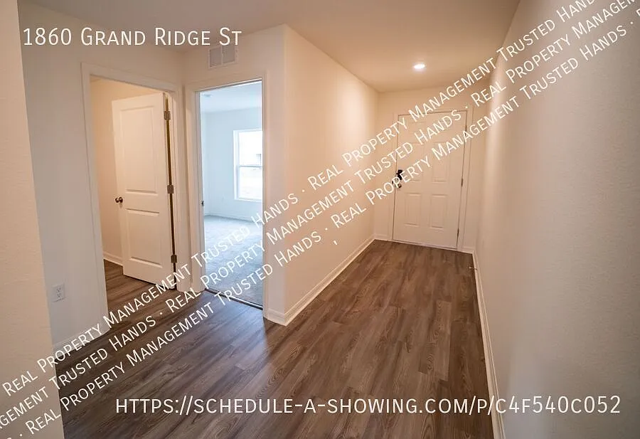 Beautiful 4-Bedroom Home for Rent in Stone Ridge Ask About Our Zero Security Deposit Move-In Prog... — Photo 3
