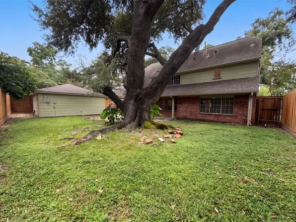 5615 Spanish Oak Dr Room view 1