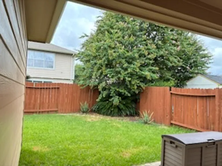 7042 Windy Run Ct — Photo 28