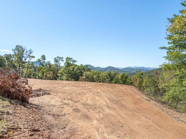 0 Peaks Dr, Hayesville, NC 28904