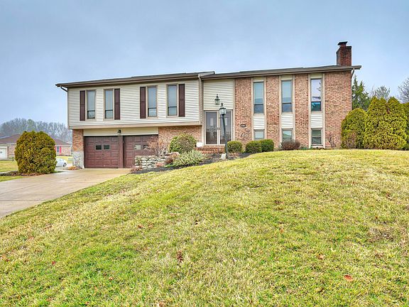5th image of 2652 Wesley Dr