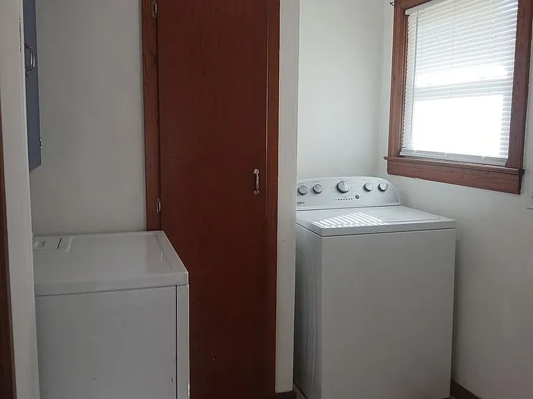 1009 Mike Ave — Photo 10