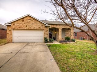 1309 Riverside Rd, Roanoke, TX 76262