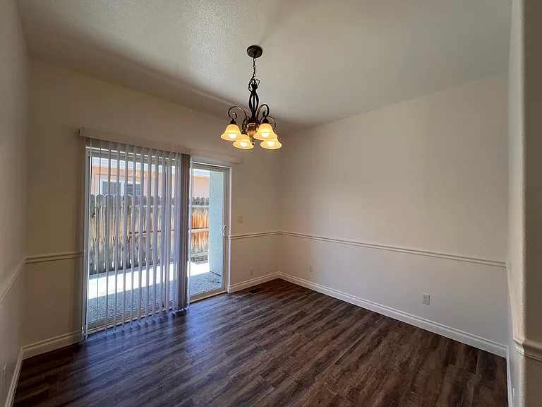 524 Discovery Dr — Photo 29