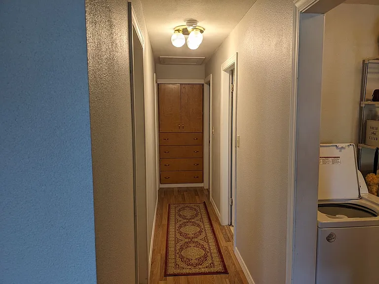 206 Cherry St — Photo 16