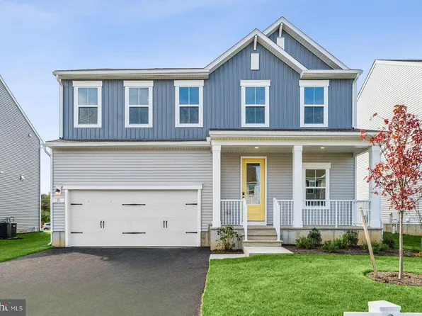 15 Butternut Dr #8, Berlin, NJ 08009