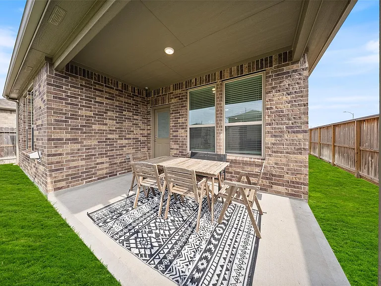 21126 Coral Blossom Ln — Photo 22