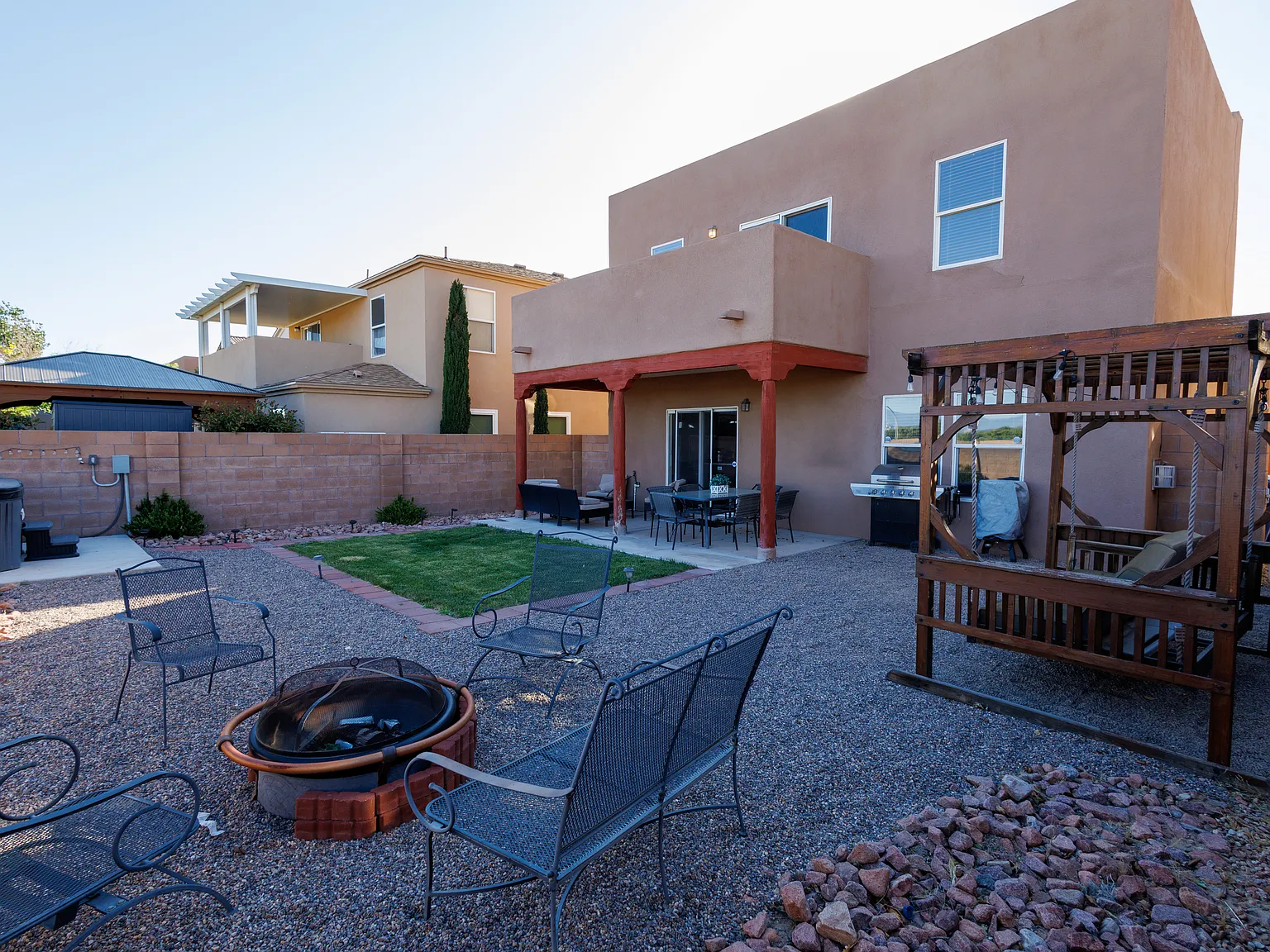 3 bed, 1480 sqft, $2,400 — Photo 3