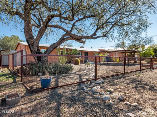 2214 N Richey Blvd, Tucson, AZ 85716