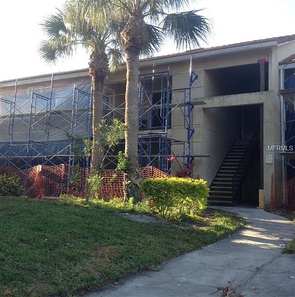 1st image of 4033 Crockers Lake Blvd #22