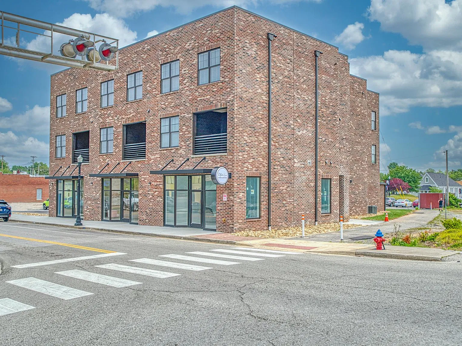 13 N Cedar Ave — Photo 1